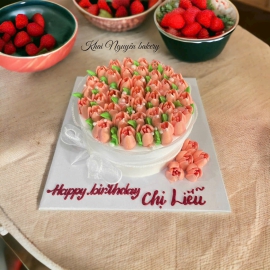 Mẫu bánh kem hoa 8