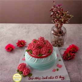 Mẫu bánh kem nữ 10