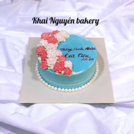 Mẫu bánh kem nữ 11