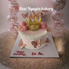 Mẫu bánh kem nữ 14