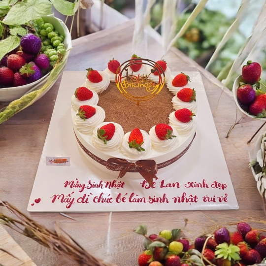 Bánh kem nữ 28
