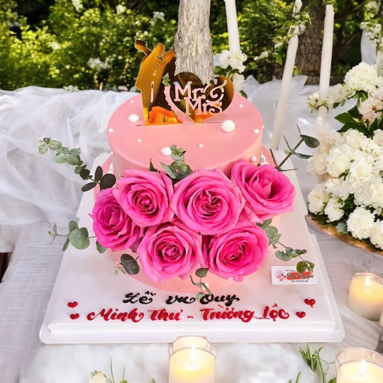 Mẫu bánh cưới 22